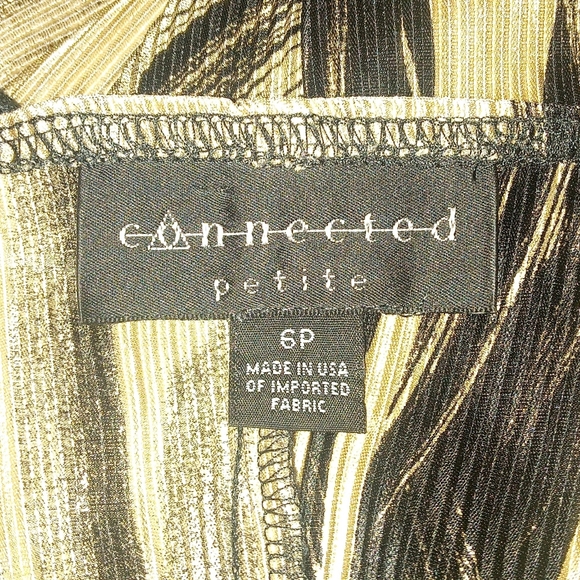 Connected Faux Chemise Top - Picture 2 of 3